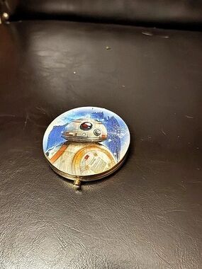 Cargo Cosmetics Star Wars Limited Edition BB-8 Collector Compact Mirror Round